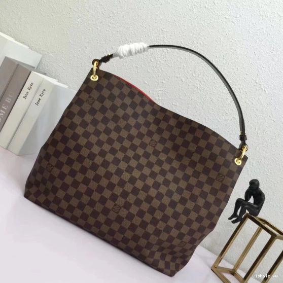 WIS GRACEFUL Louis Vuitton MM 0810